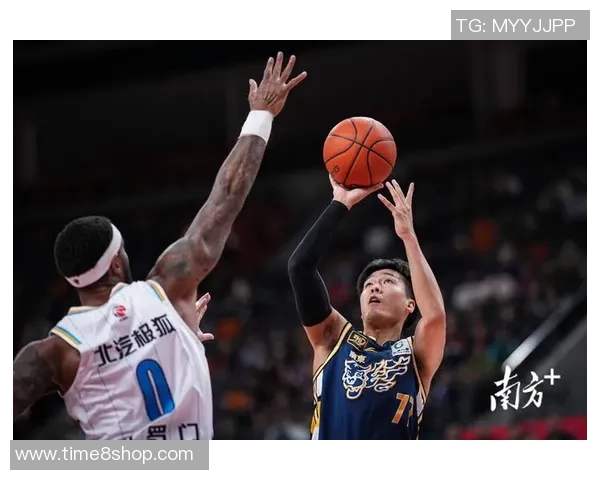 2018年CBA季后赛北京队与广东队激战回顾及精彩瞬间分析